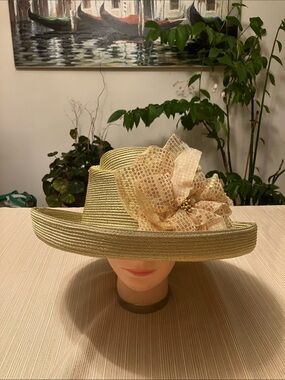 Chic Metallic Gold Wide-Brim Straw Hat with Gold Sequined Floral Accent